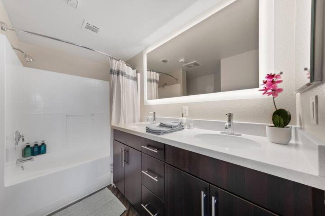 Blue Topaz Retreat - Spacious 3Br Gorgeous City Views Лос Анджелис Екстериор снимка