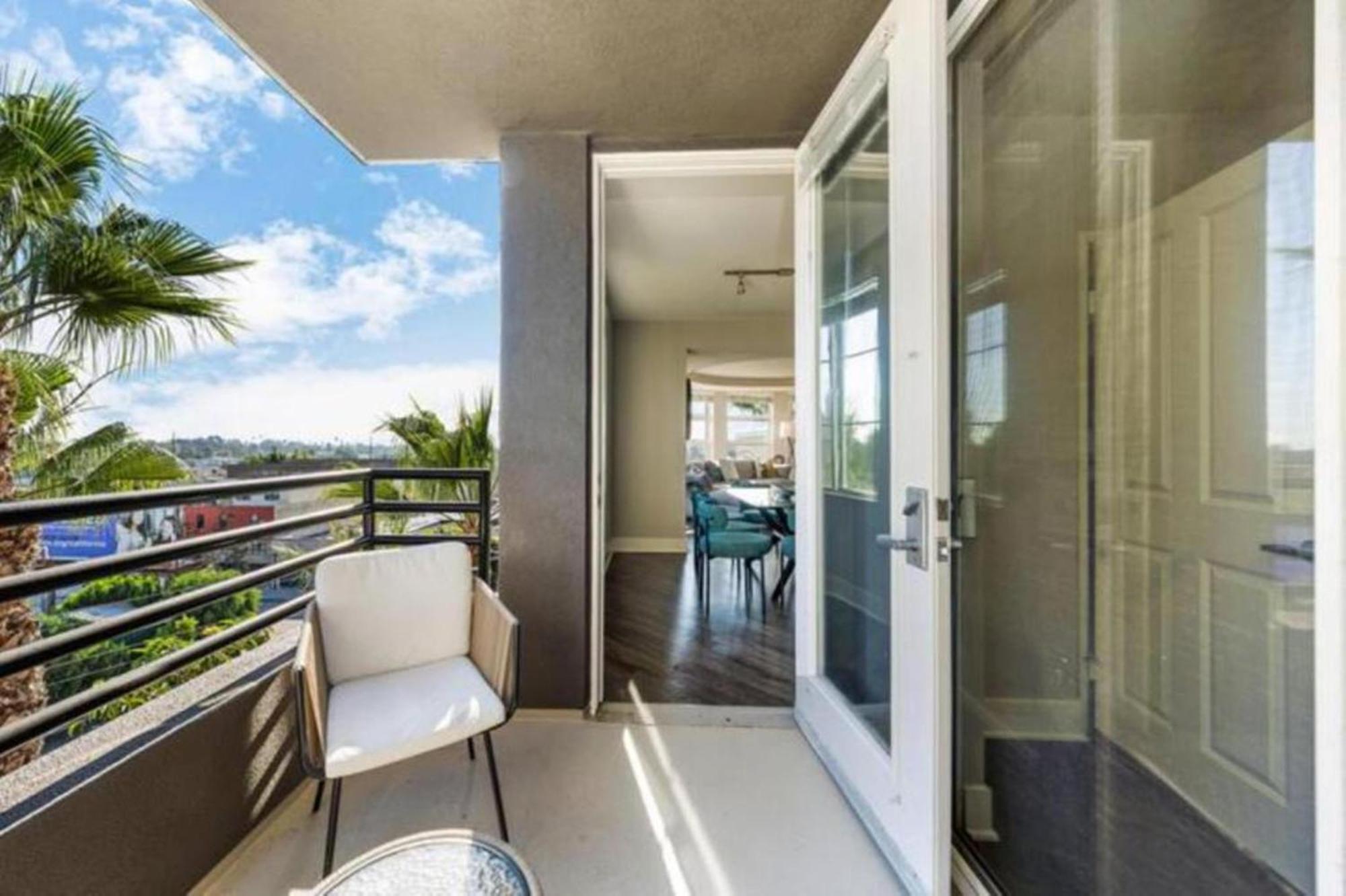 Blue Topaz Retreat - Spacious 3Br Gorgeous City Views Лос Анджелис Екстериор снимка